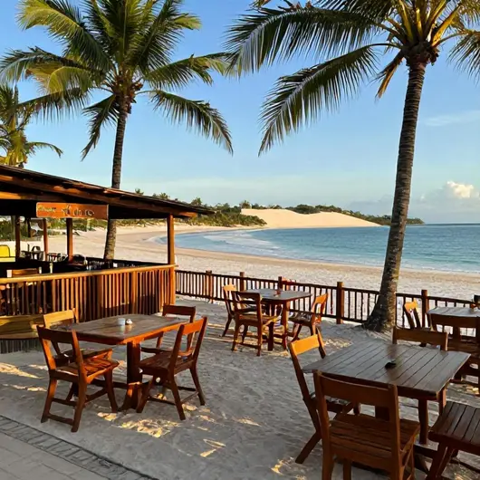 Atins Charme Beach Bar
