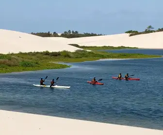 Aventuras de Caiaque em Atins: Explore as Belezas Naturais do Maranhão