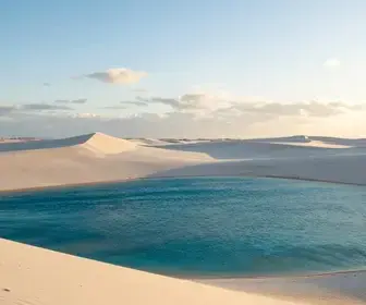 Descubra o Encanto do Sobrevoo nos Lençóis Maranhenses
