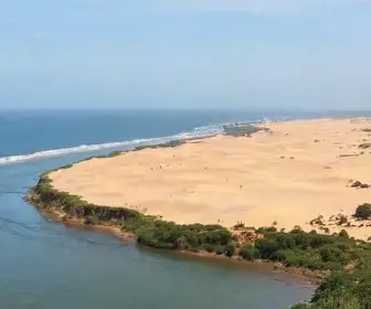 Entre dunas, rio e mar, DPE/MA leva cidadania e acesso a direitos a povoado de Barreirinhas